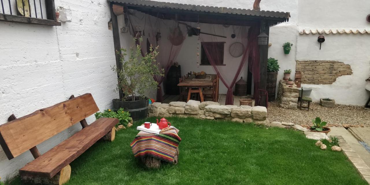 La Mimosa Villa Carcastillo Екстериор снимка